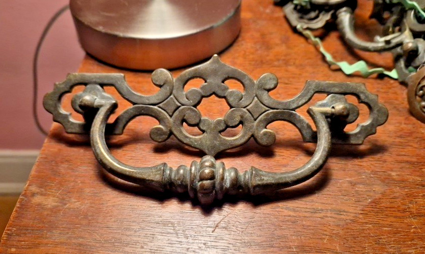 Lof 4 Vintage 1960’s KEELER BRASS Drawer Pull Drop Bail Handle Chippendale KBC1