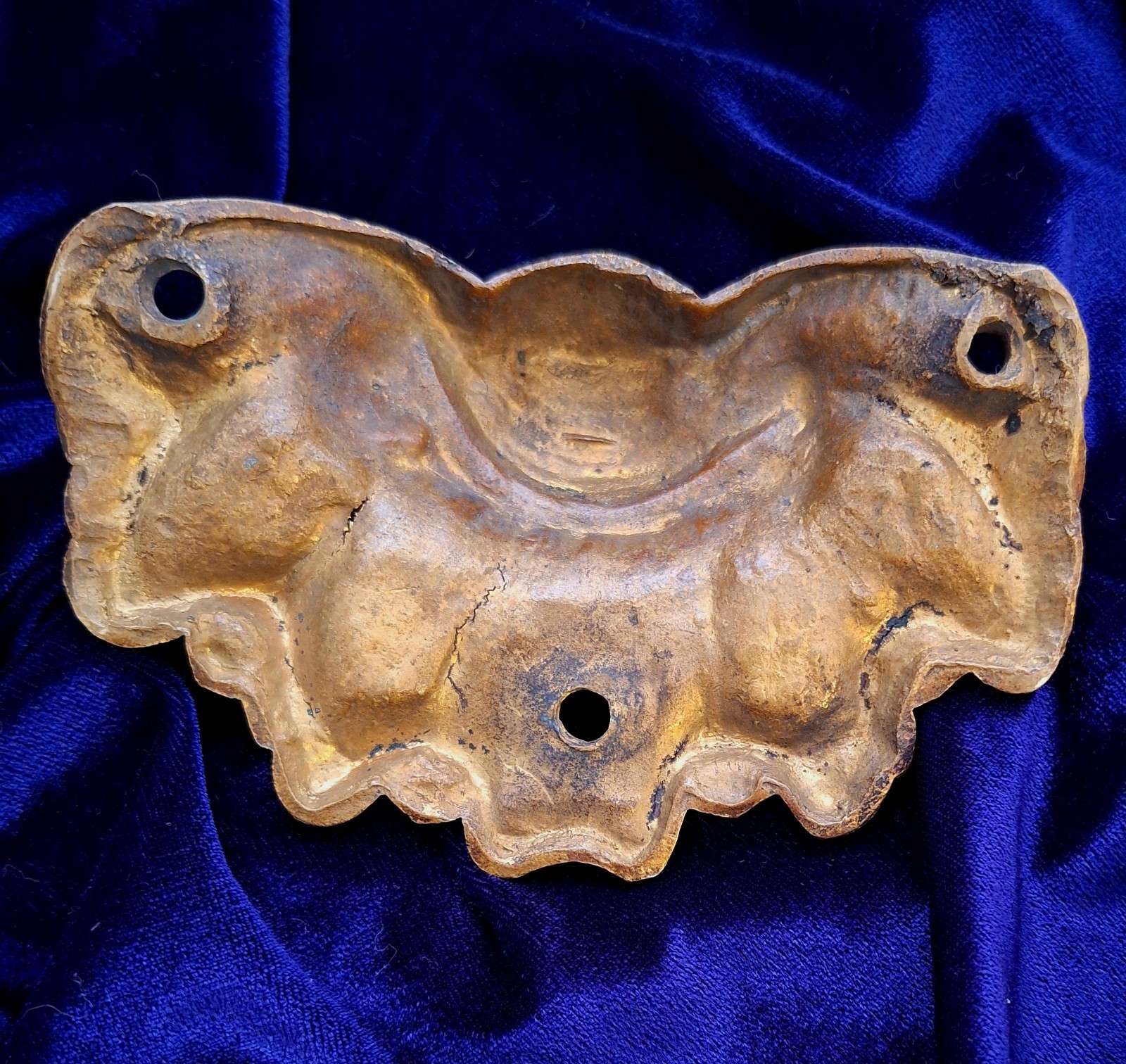 Gold Gilt Bronze Drawer Cupboard Pulls Clam Shell Antique French Quality Cast