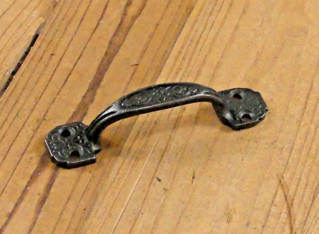 25 Small Drawer Pulls 4 1/4″ Window Antique Vintage Style Ornate Cast Iron Grasp