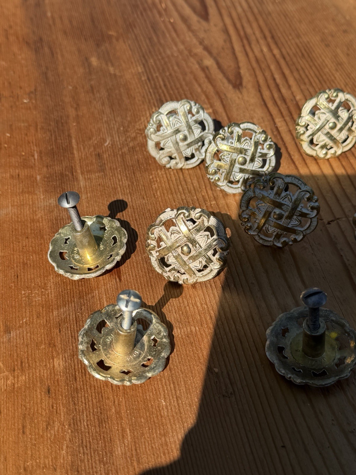 Vintage Amerock/ Allison French Provincial Cabinet Pulls (Set Of 10) White Gold