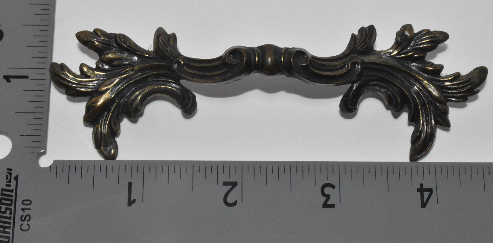 Antique Lot of 5 Vintage French Provencial Drawer Handles Cabinet Pulls