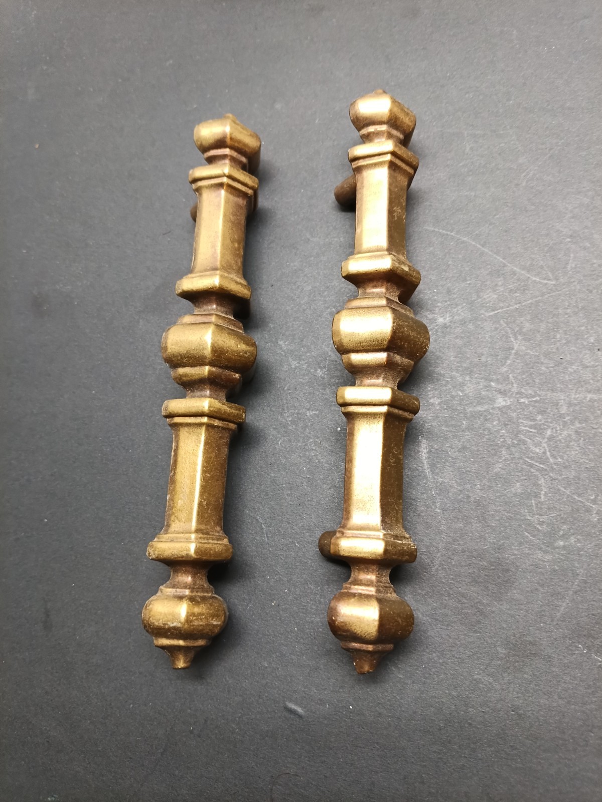 Lot Of 6 Vintage MCM Drawer Pulls Keeler Brass Co. No. 8075 7″ Length