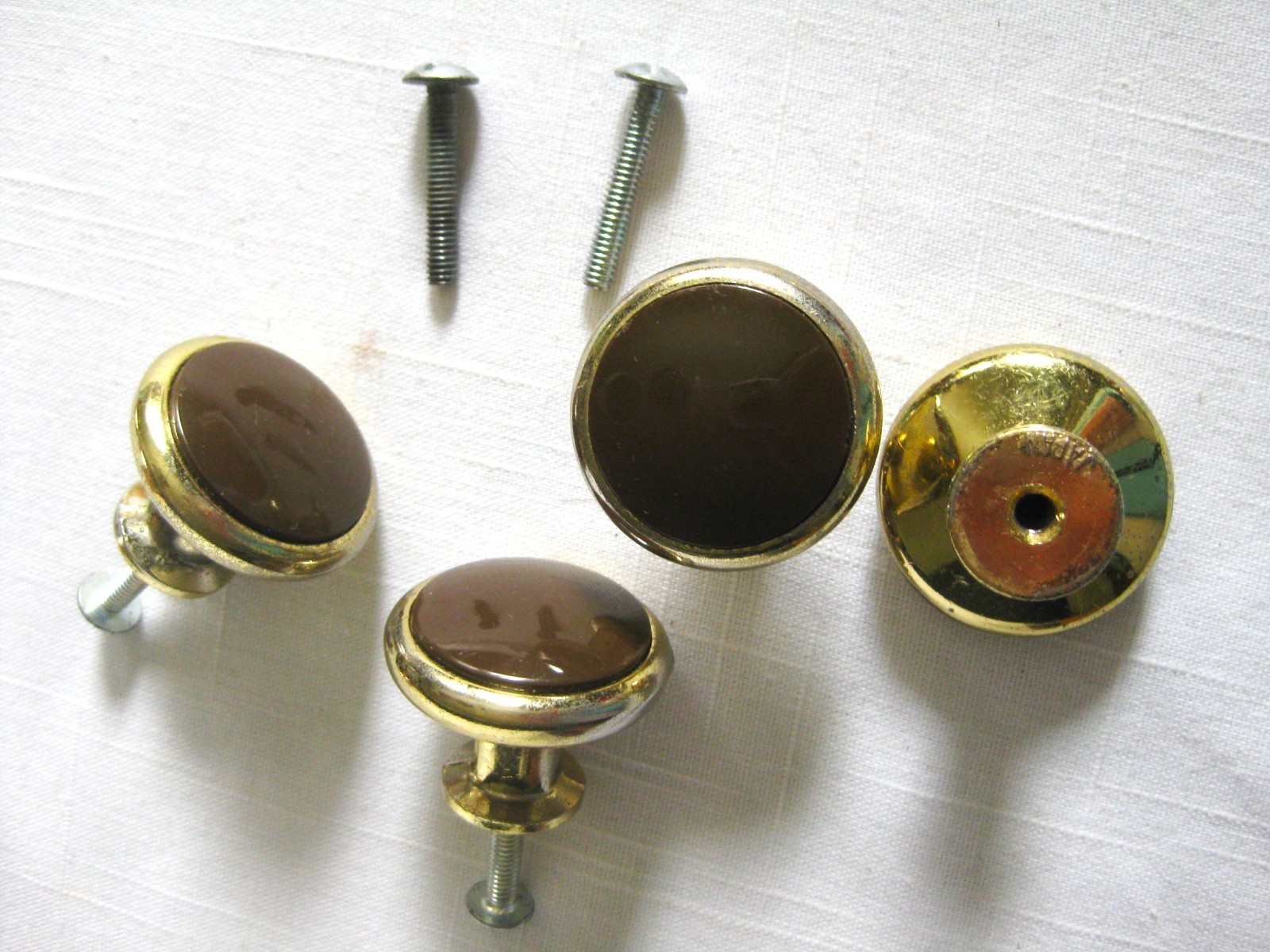 MCM Vintage Brass Finish Brown Acrylic Mushroom Drawer Knob Cabinet Pulls Lot 4