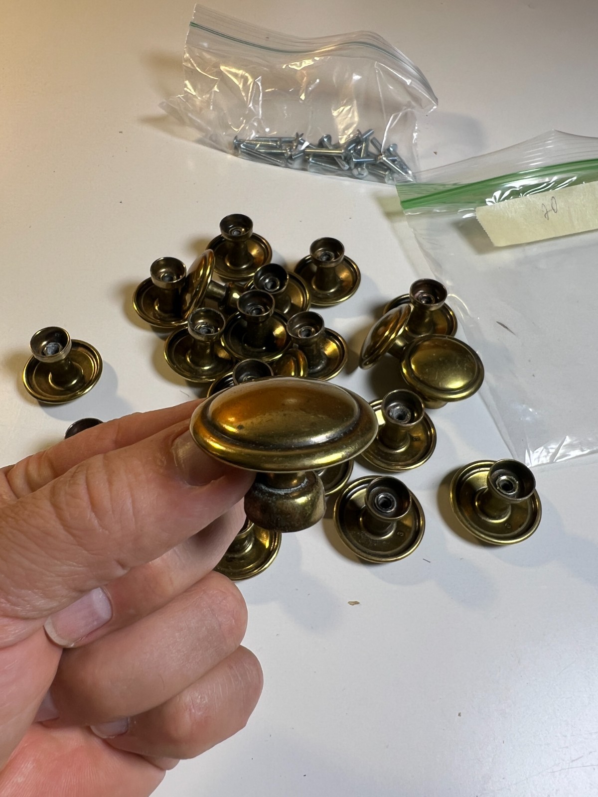 20 Solid Brass Cabinet Drawer Knobs 1 3/8″ Antique Brass Mushroom Pulls w/Screws