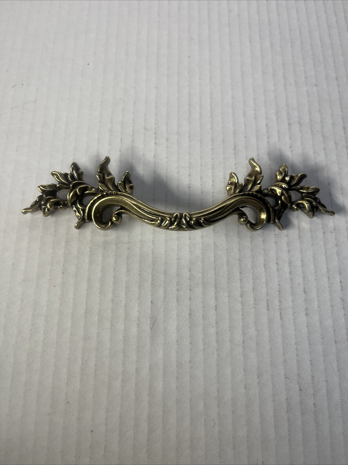 Set Of 5 – Antique Metal French Provincial 6” Drawer Handles