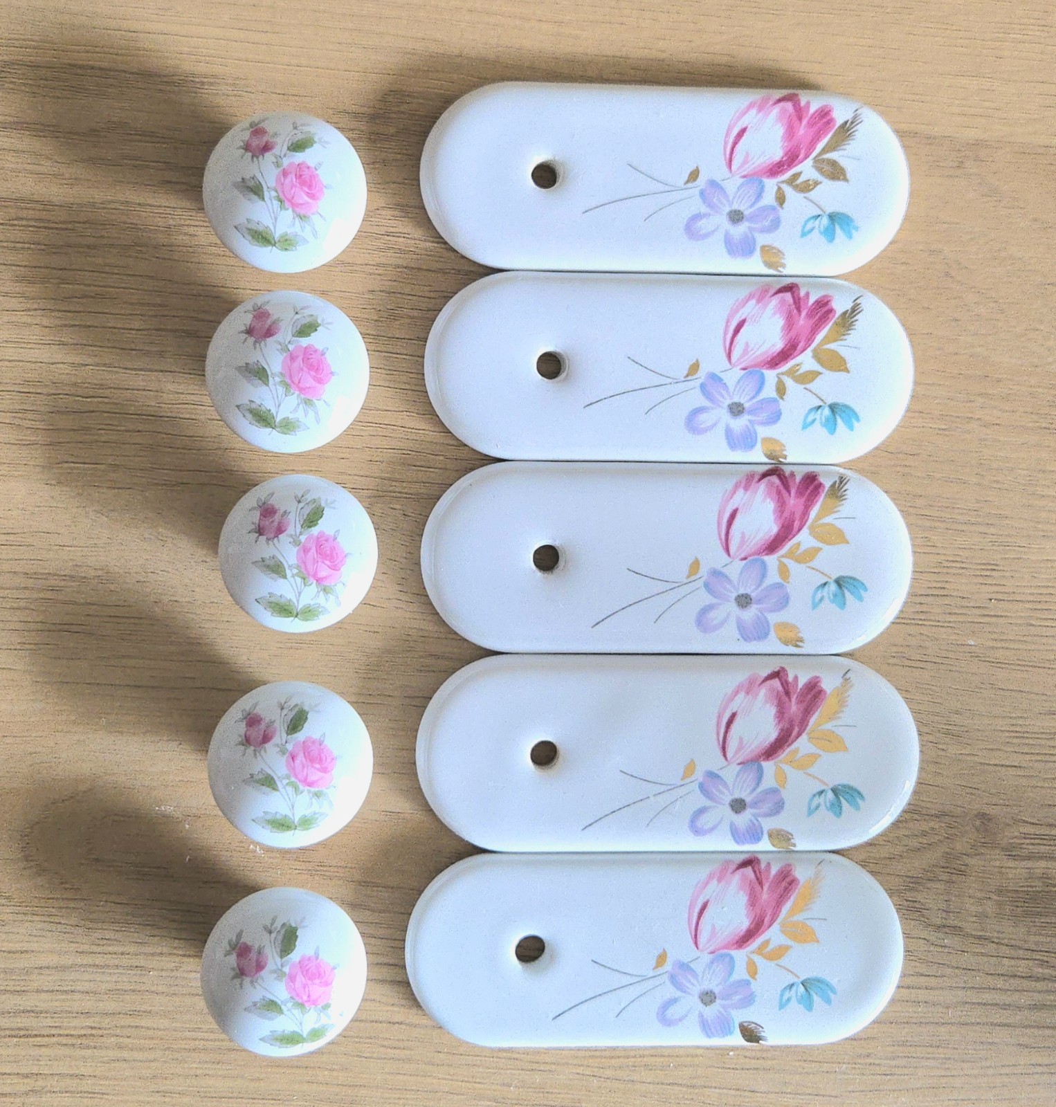 Belwith Flower Porcelain Back Plate & Drawer Pulls, Set Of 10, Pink Roses