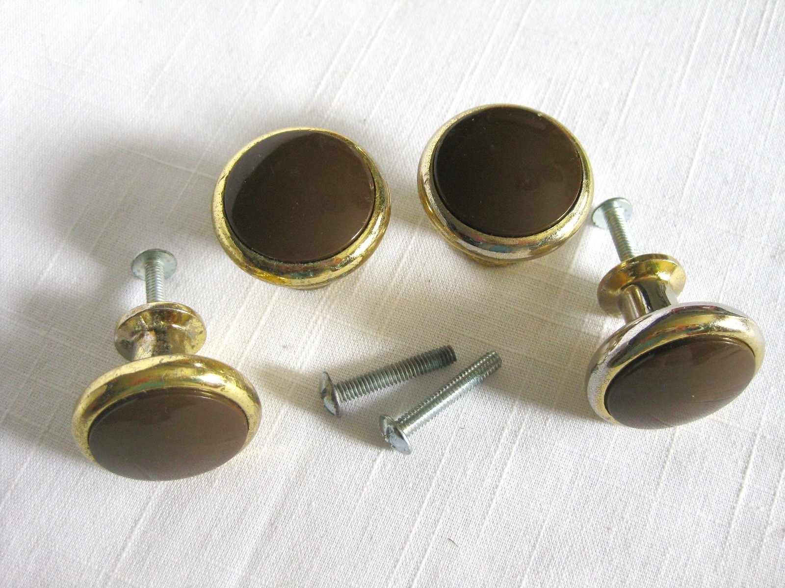 MCM Vintage Brass Finish Brown Acrylic Mushroom Drawer Knob Cabinet Pulls Lot 4