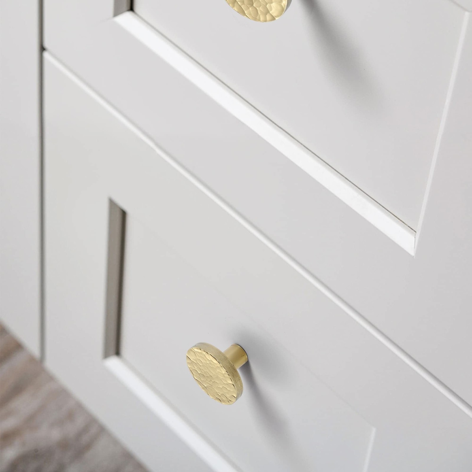 10-Pack Modern Gold Cabinet Knobs, Hammered Solid Brass Drawer Knobs, Round D…