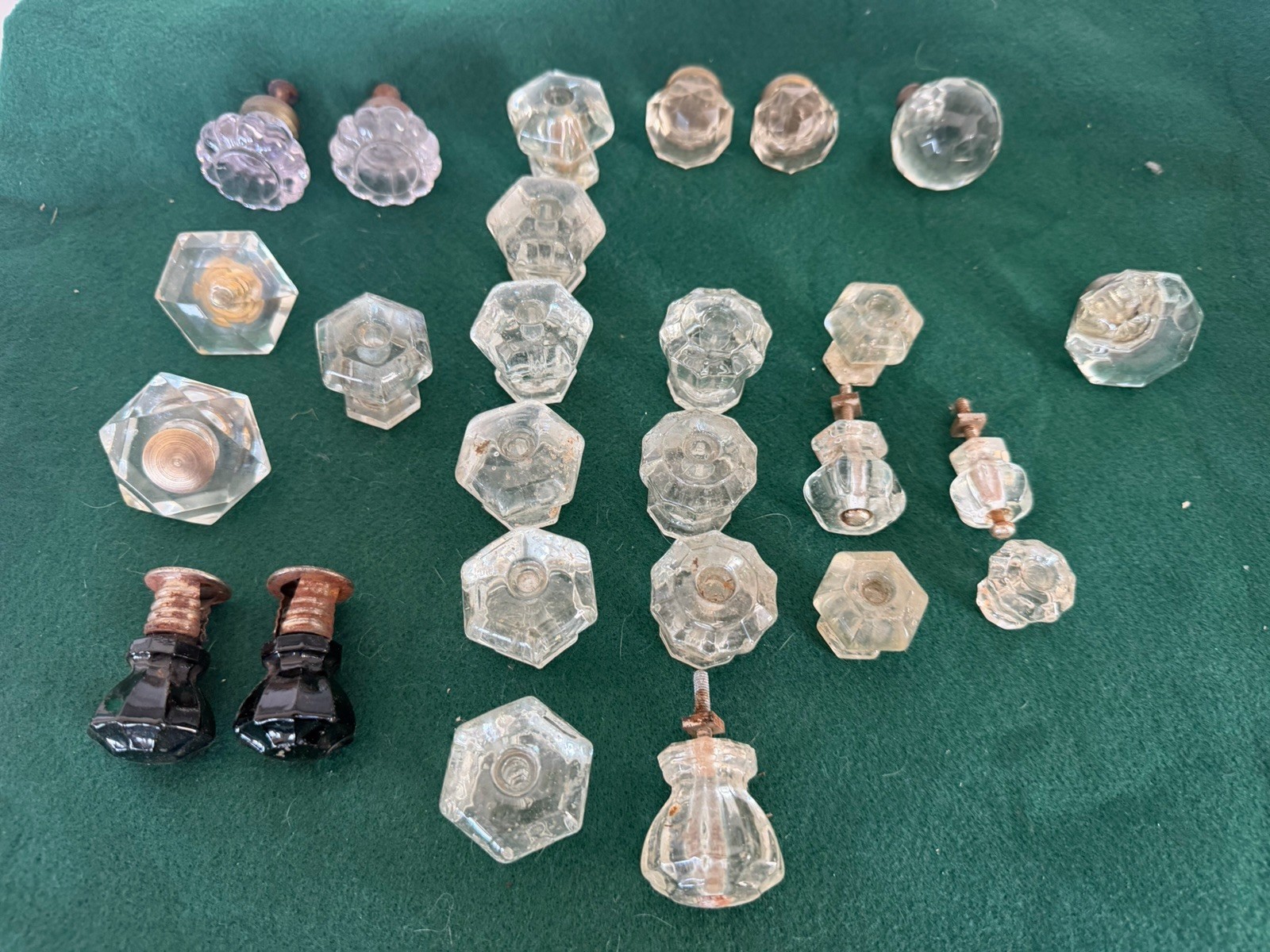 26 Assorted Antique Clear, Black, Purple Glass Drawer Pulls 2 Floral, 3 Faceted