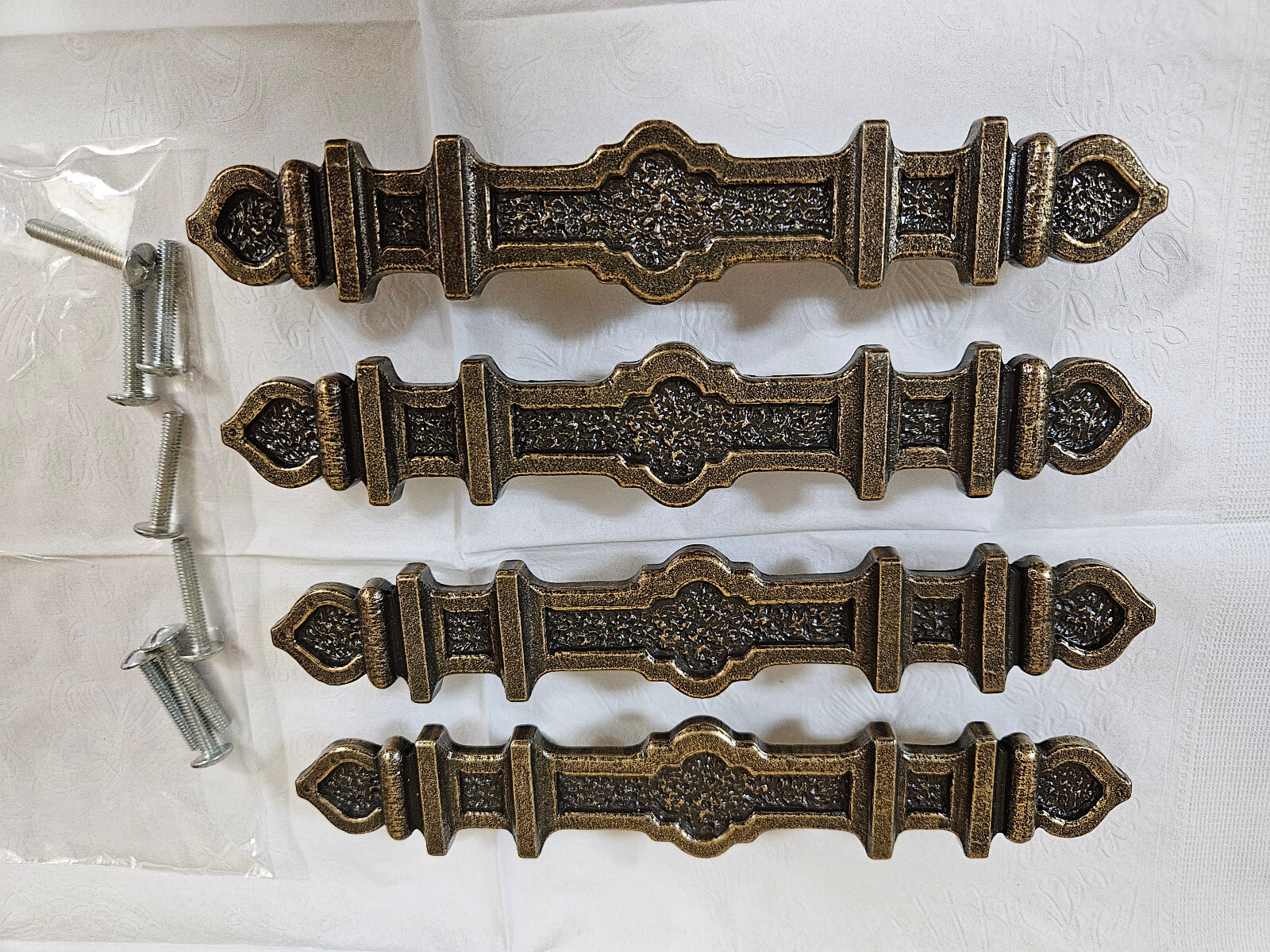 Vintage Ajax 9588 Pull Handles Drawer Cabinet Door Gothic Style Brass Lot Of 4