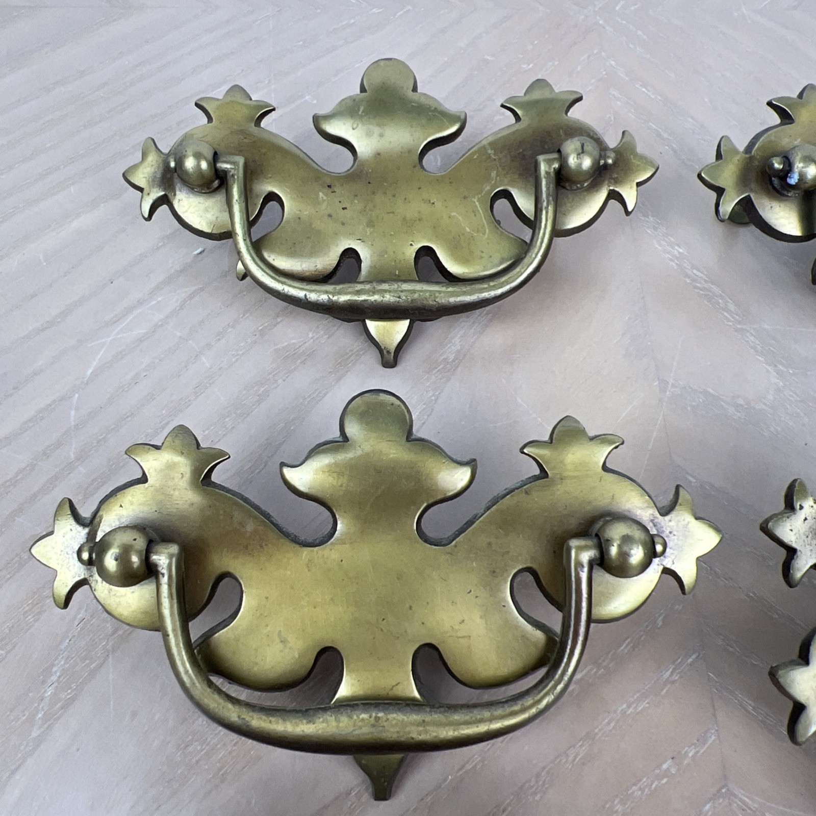 Vintage Keeler Brass Drawer Pull Drop Bail Handle Chippendale K7141 Lot Of 8
