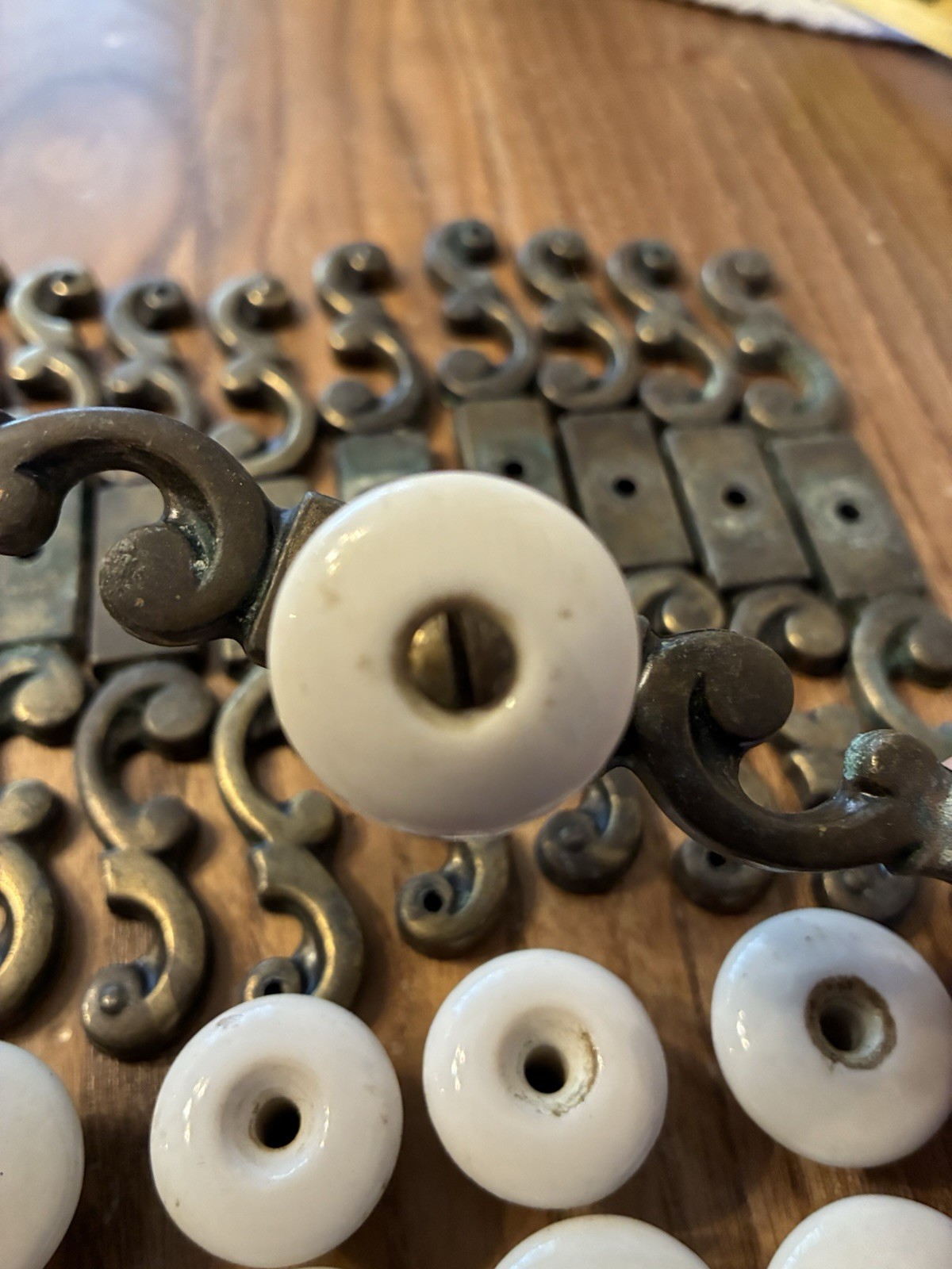 NO Screws 13 Metal Drawer Plates & Porcelain Knobs Need Cleaned. Maybe amerock