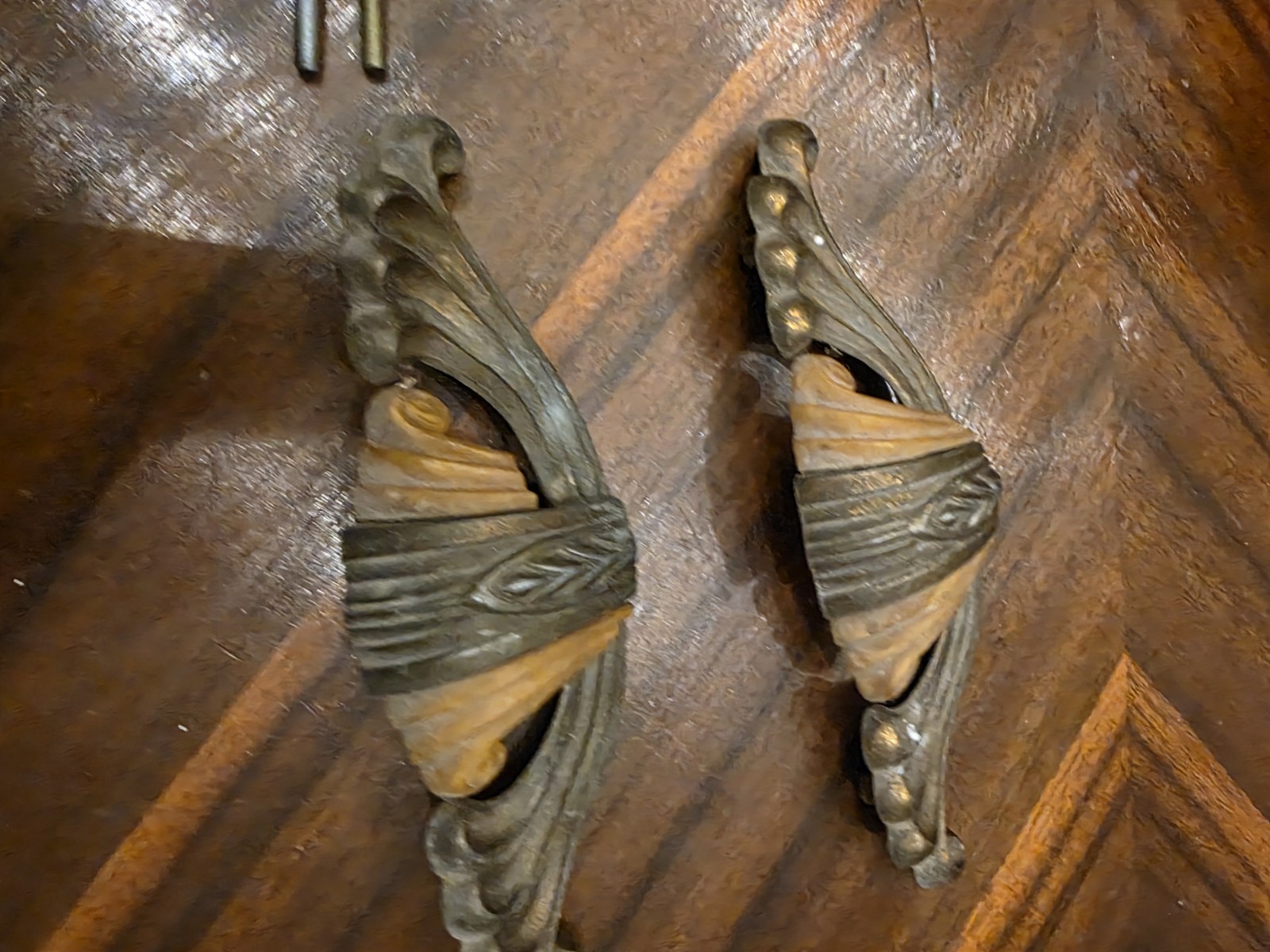 Vintage Art Deco Waterfall Drawer Pulls – Antique Brass with Bakelite Accents…