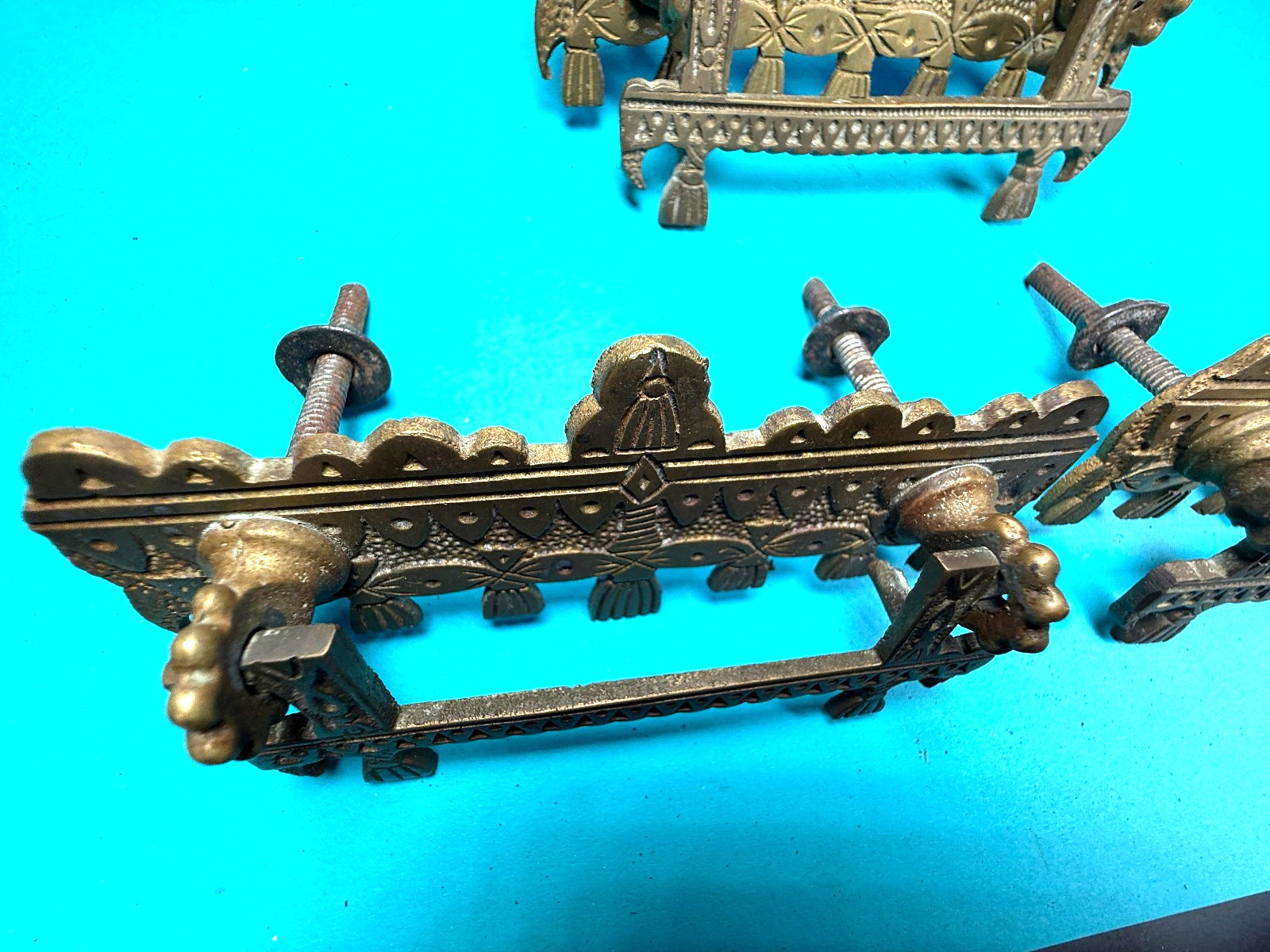 ANTIQUE VTG EASTLAKE VICTORIAN AESTHETIC ORNATE BRASS DRAW PULLS LOT X 3″ CENTER