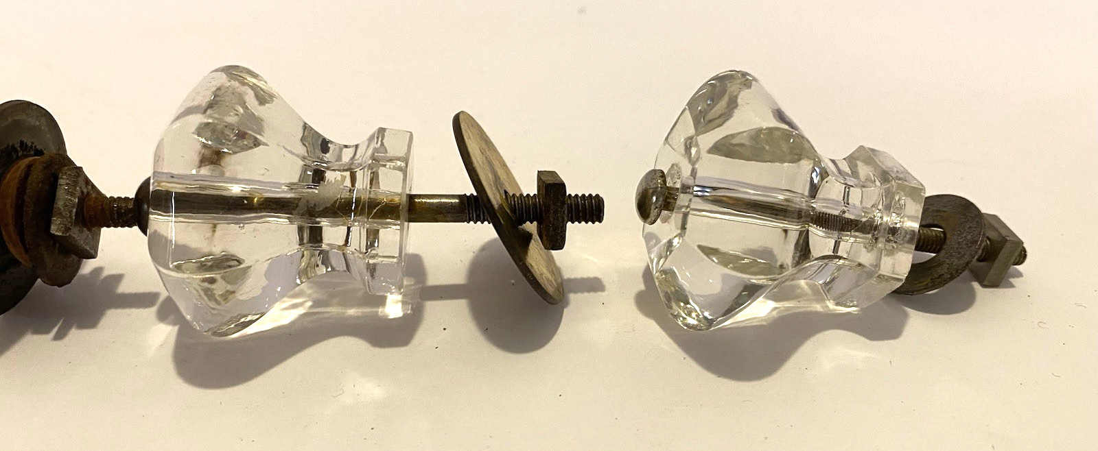 Set-4 VTG Clear Glass 1.5″ x 1.5″ Hexagon (6 Sided) Cabinet/Drawer Pulls/Knobs