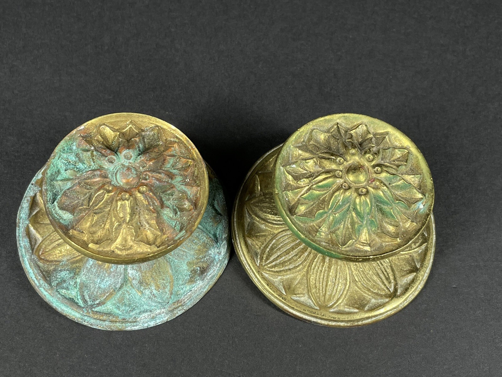 Pair of Antique Brass Round Ornate Foliate Drawer Door Cabinet Pulls Knobs