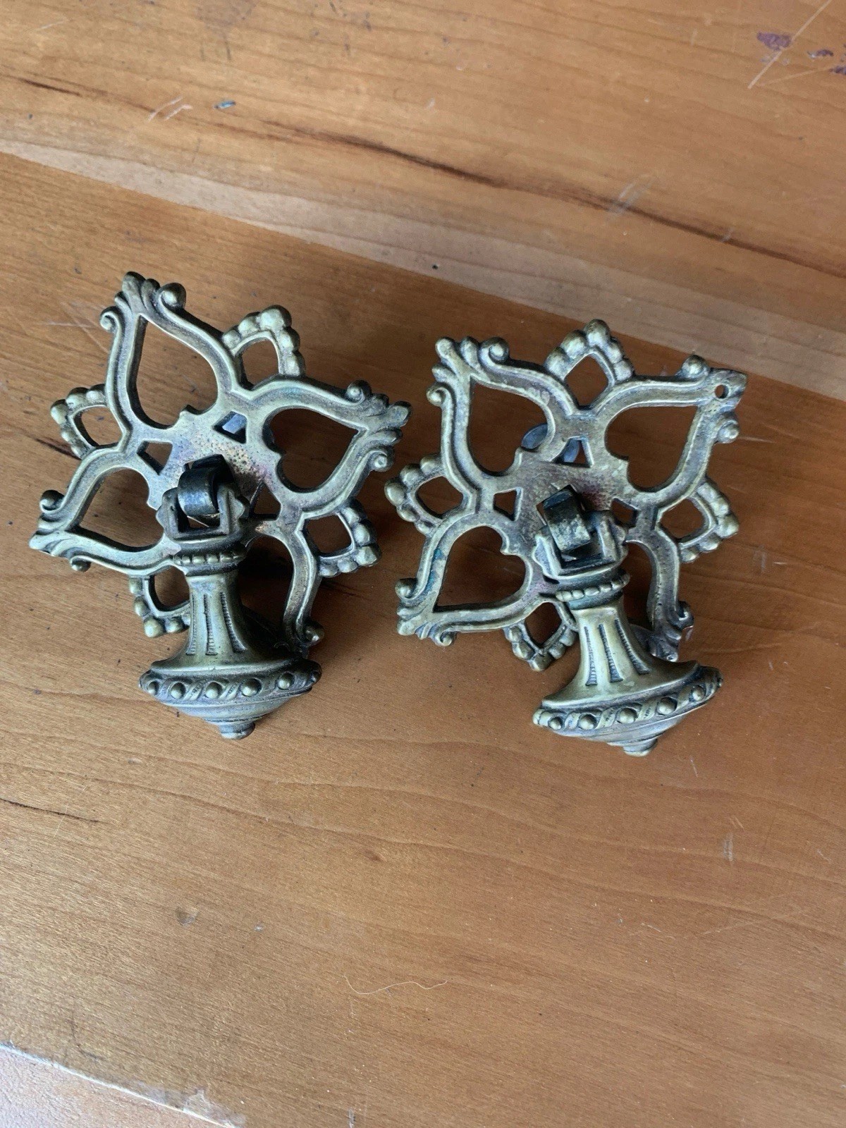 Pair Vintage Keeler Brass Co G507 Ornate Pendant Drawer Pulls Drop Handles KBC