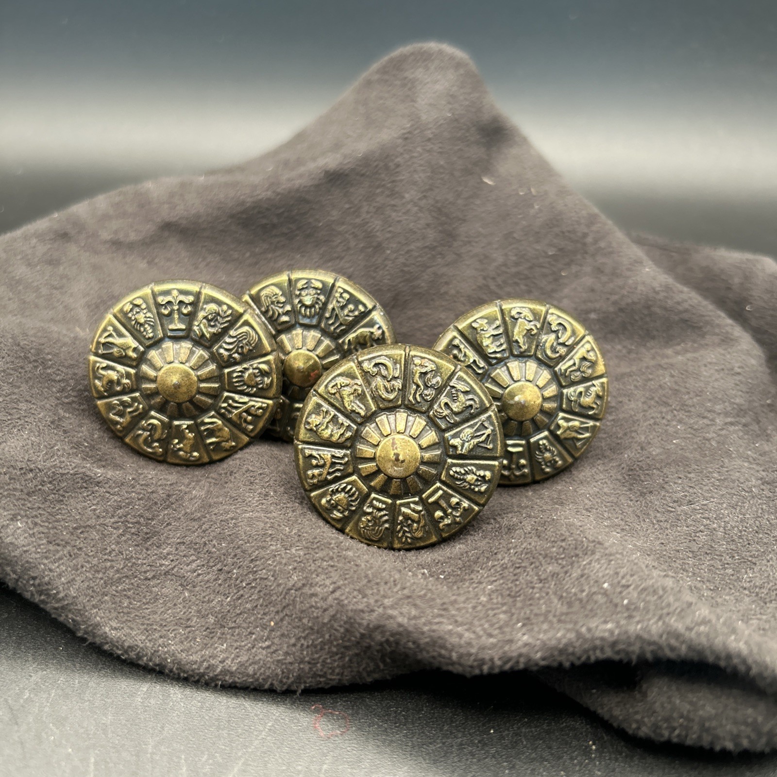 Vtg Ajax Zodiac Knobs Set of 4 Brass Astrology Drawer Pulls 1.5” MCM 830 Screws