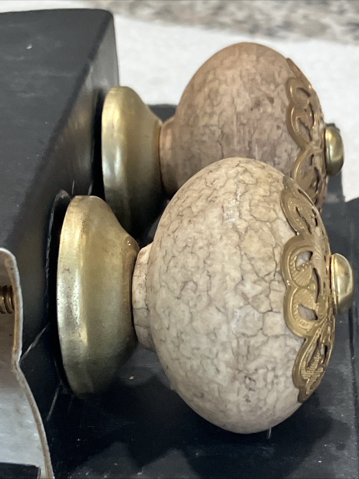 Set of 4 Vintage Fake Cork Porcelain Drawer Knobs With Floral Design brass