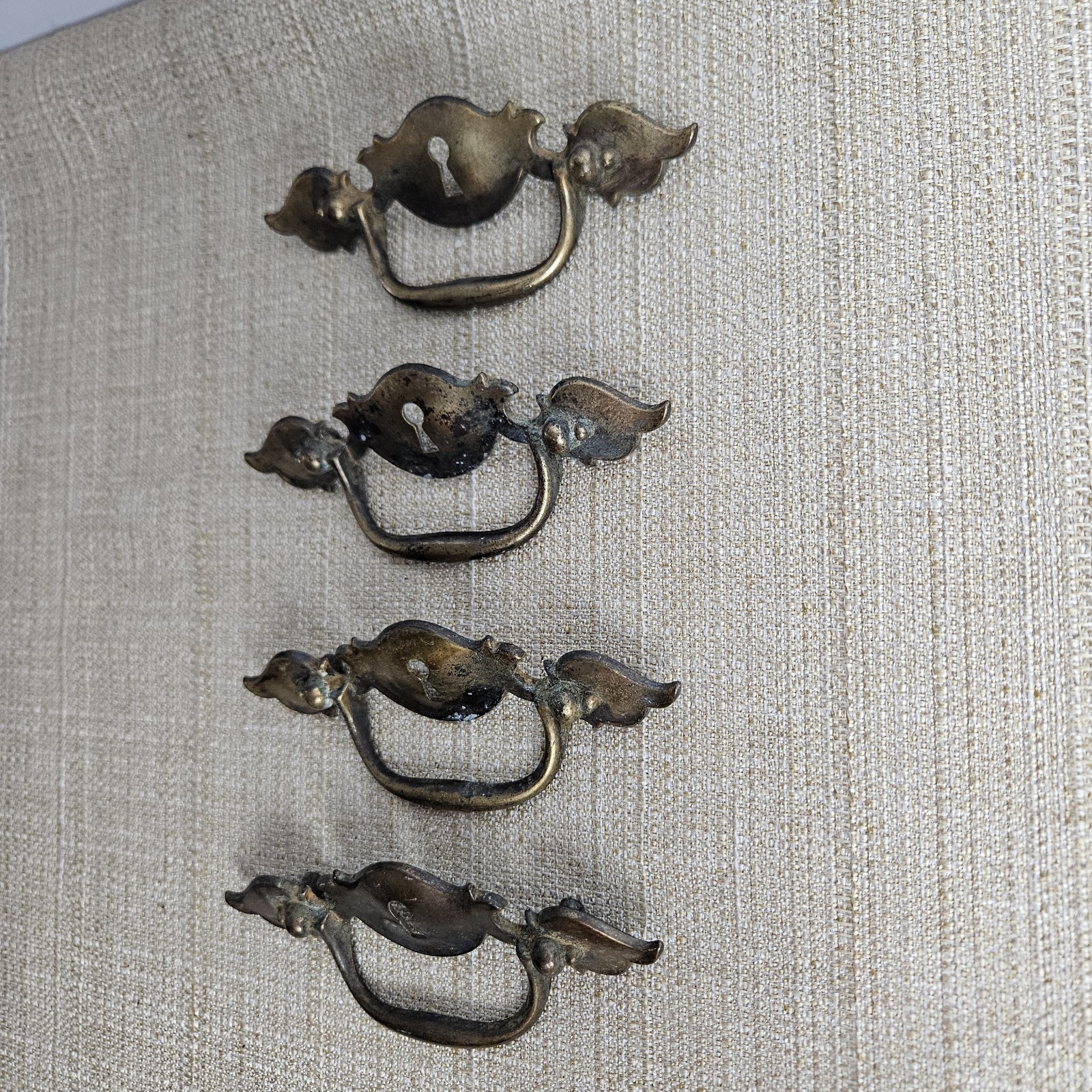Keeler Brass Drawer Pulls Set 4 Keyhole Bail Handles Vintage Ornate 5″