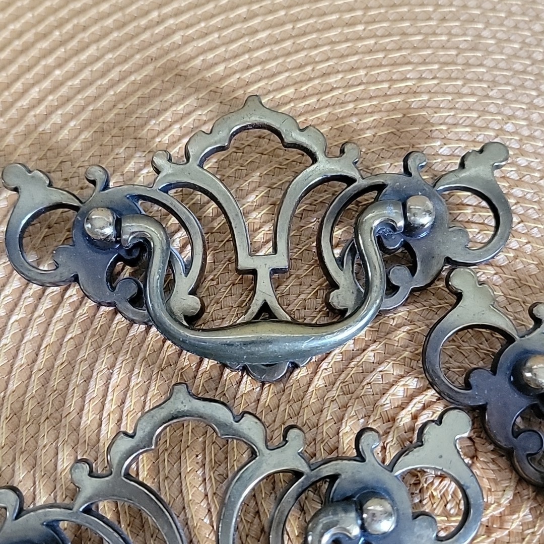 Lot of 4 VTG Brass Metal Drawer Pulls Handles Batwing Keeler Brass Co KBC3 N1935