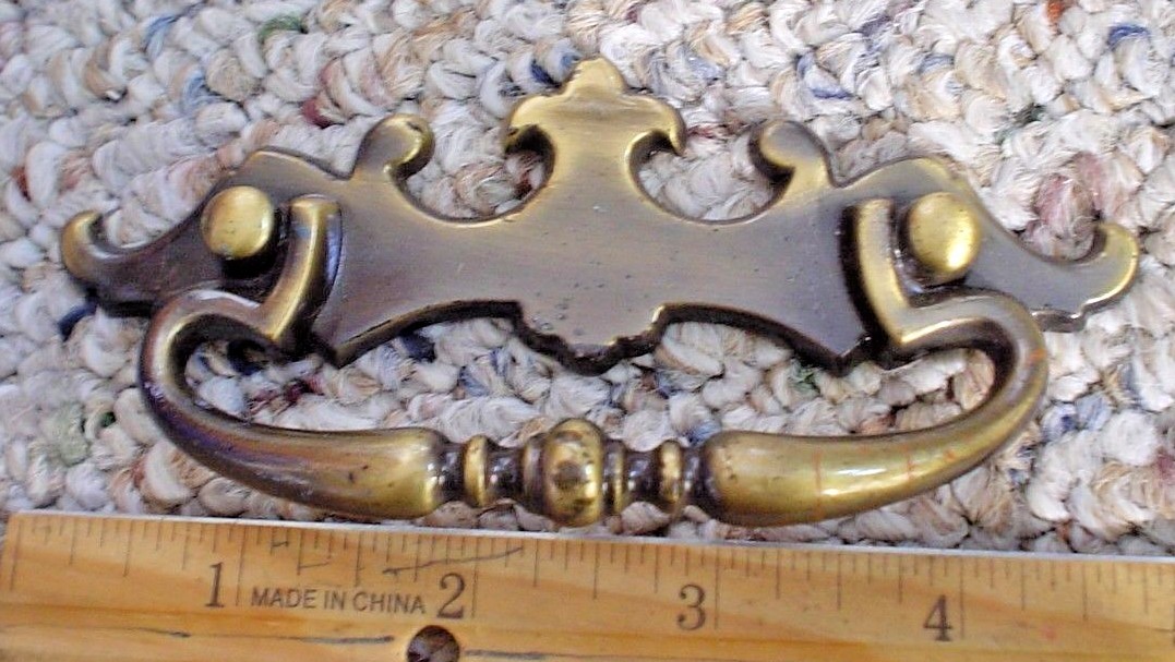 Amerock Antique English 3″-76mm-Center-Drawer-Pull Antique Finish (NIP)
