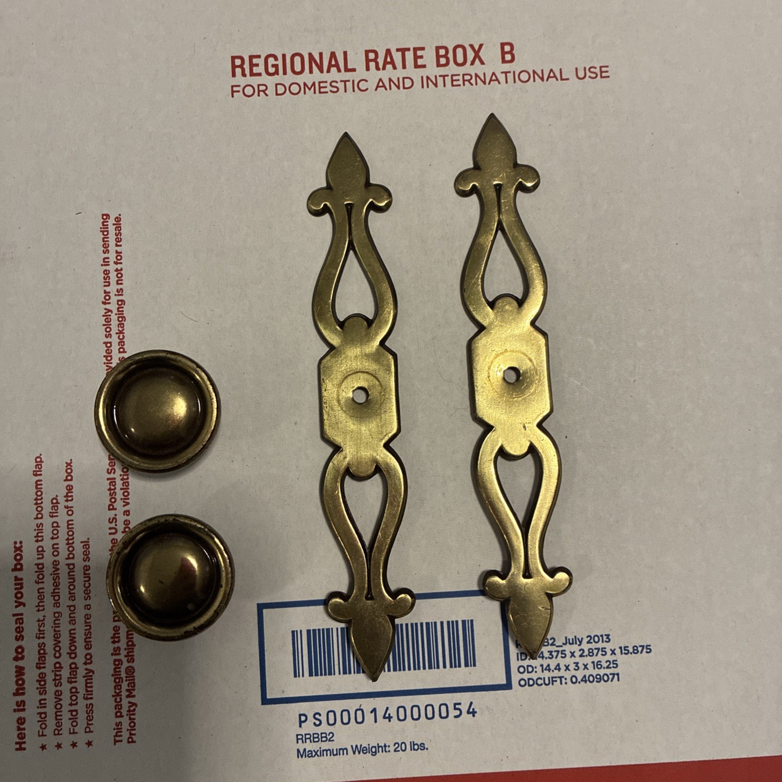 2pcsVintage Pennsylvania House Keeler Brass Co. KBC Cabinet Knobs & Backplates