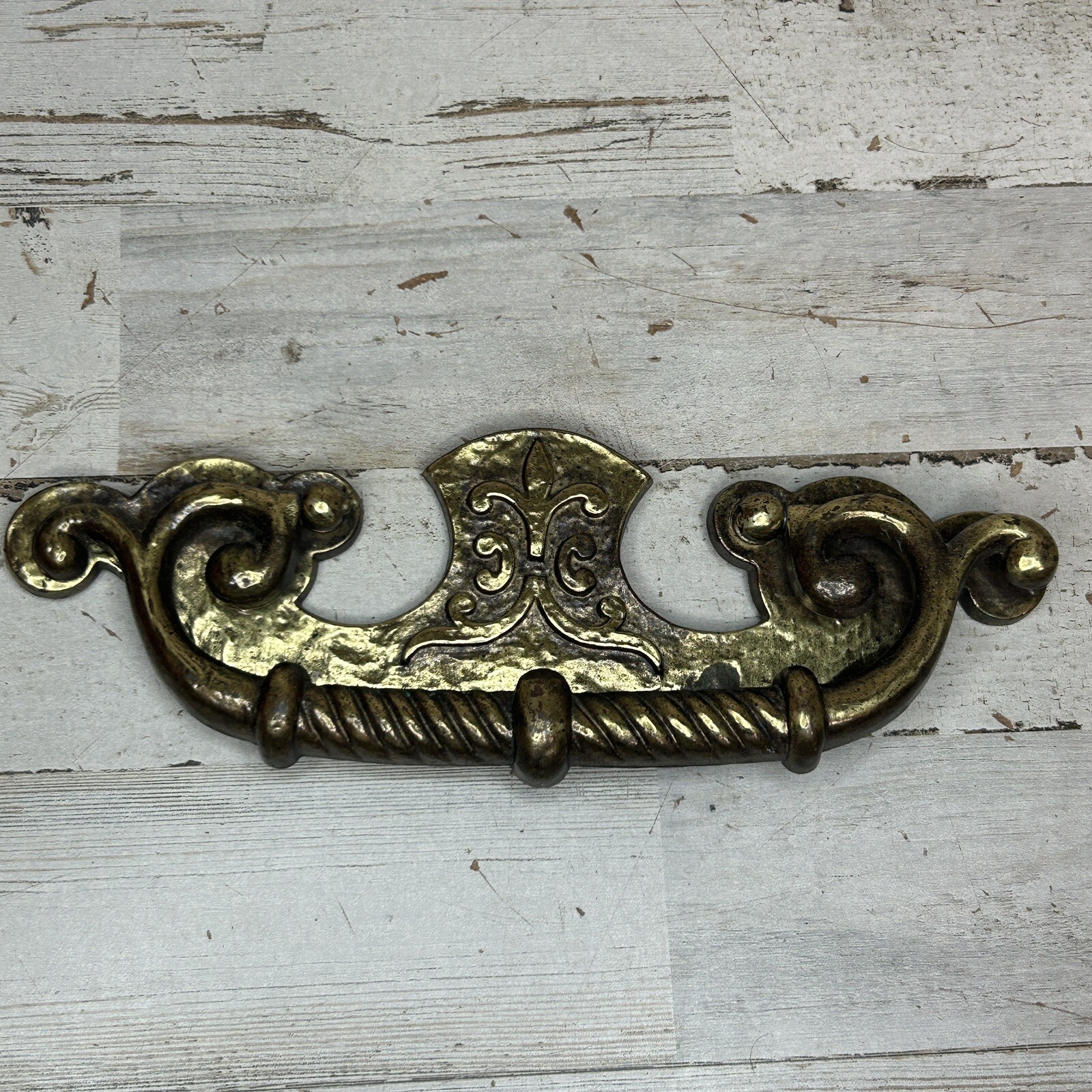 Vintage Large KBC 150 Keeler Brass Co Center Handle Drawer Cabinet Pull