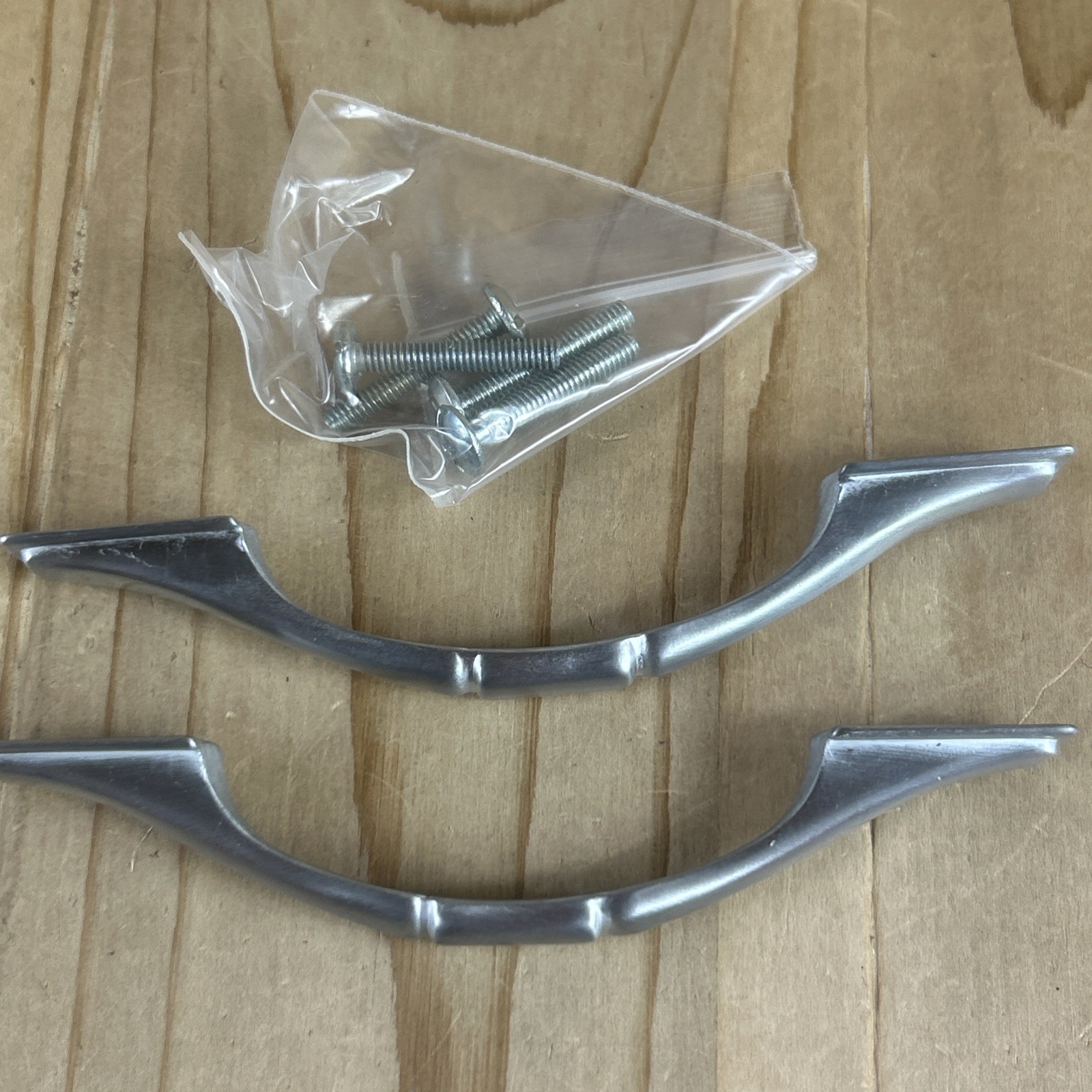 Vintage Drawer Pulls Set of 2 Brushed Nickel Ribbed Center 5” With Screws