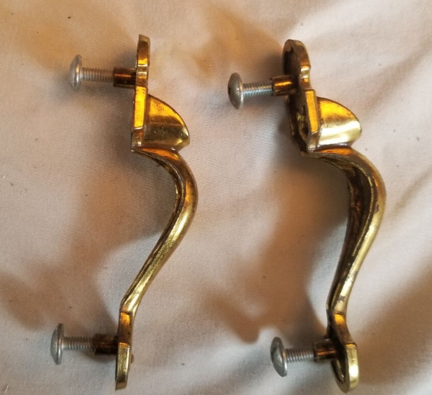 Lot of 2 Elegant Unique Design Dresser Furniture Cabinet Pull Handles