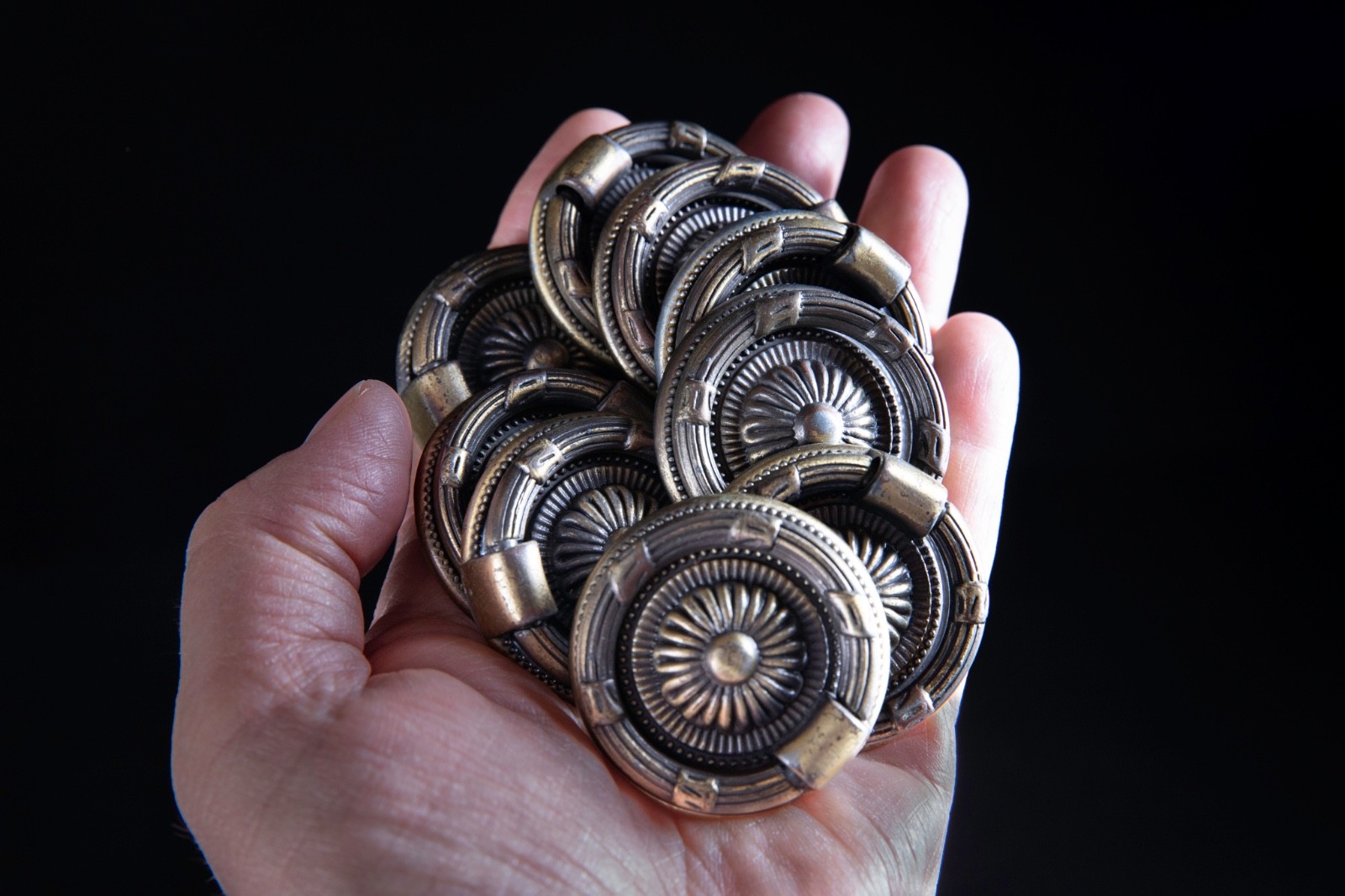 8 Set Antique Bronze Drawer Pulls Round Ring Handles Cabinet Knobs *No Hardware