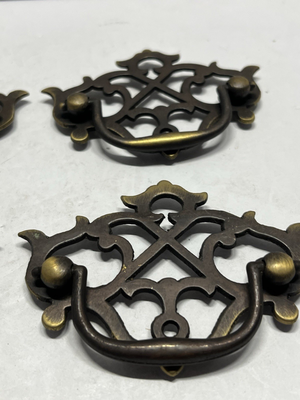 Vintage Lot (4) NOS Decorative Antique Brass Batwing Drop Bail Pulls