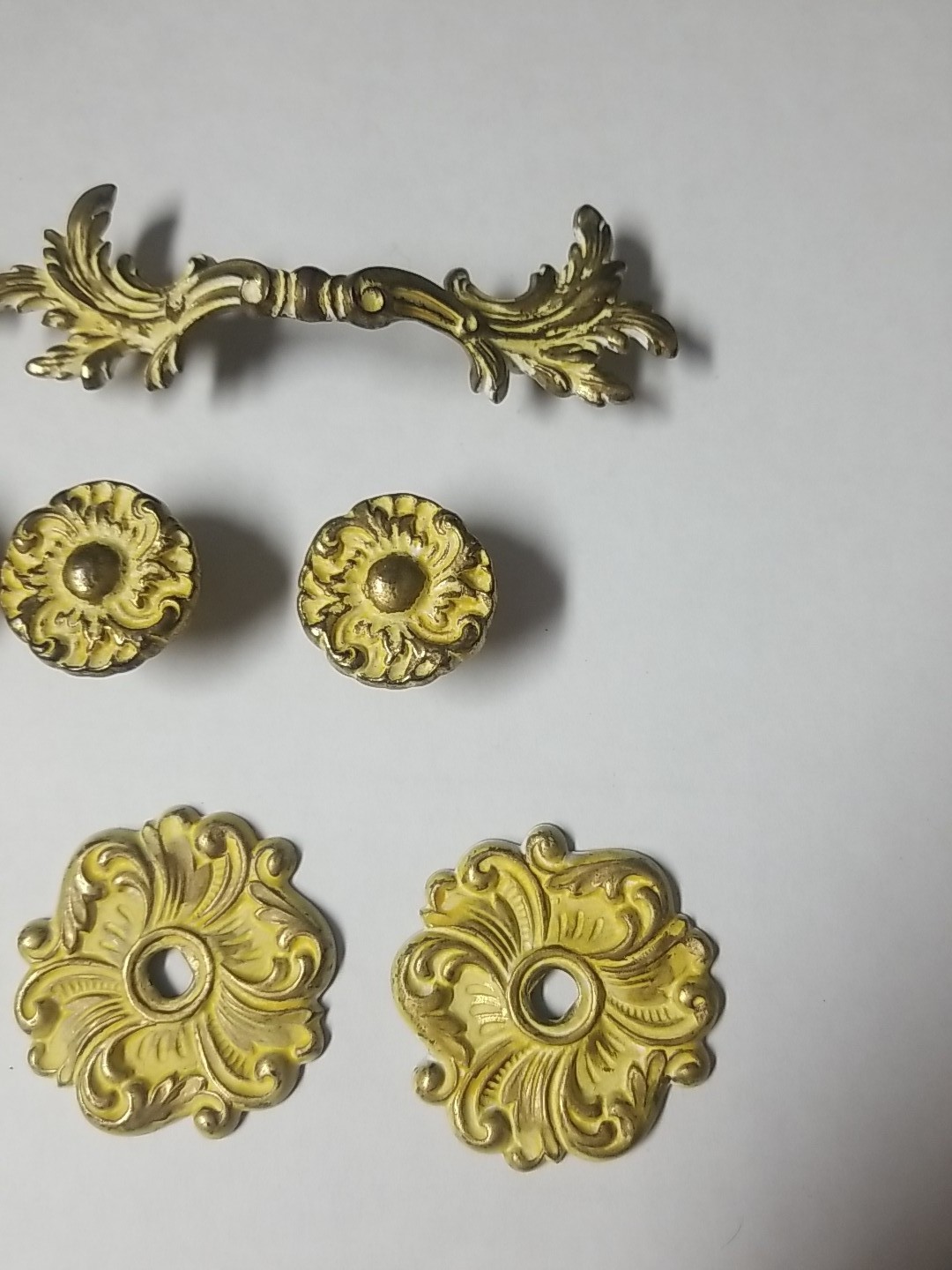 Lot Of Vintage Keeler Brass Co Drawer Pulls Knobs Brass Backers
