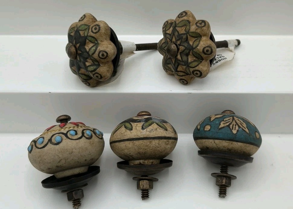 Lot of 11 Multi-Color Porcelain Drawer Pulls Cupboard Knobs Hobby Lobby style