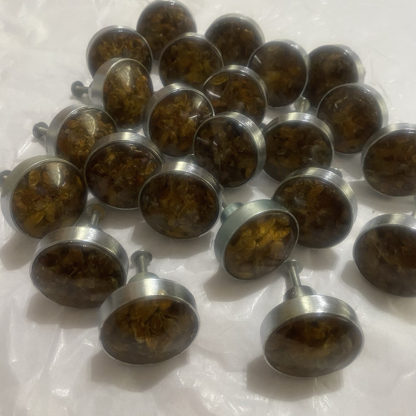 Retro 1970s Amber Resin Cabinet Pulls Hardware with Screws – Lot of 24″