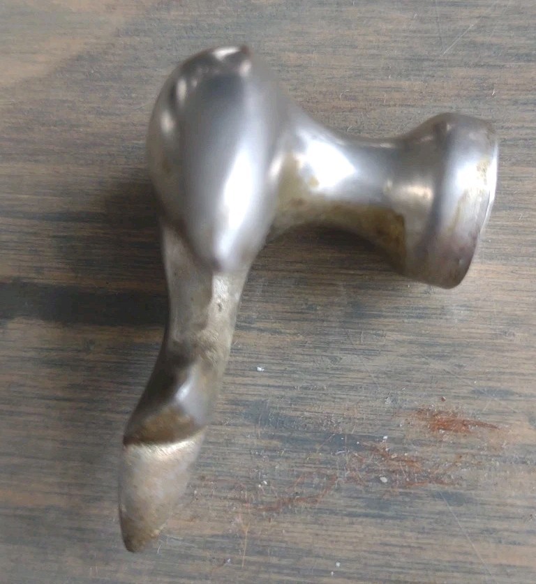 DOLPHIN FISH DRAWER PULLS SATIN NICKEL W/ SCREWS 1.6″ PRICE FOR 2 PULLS