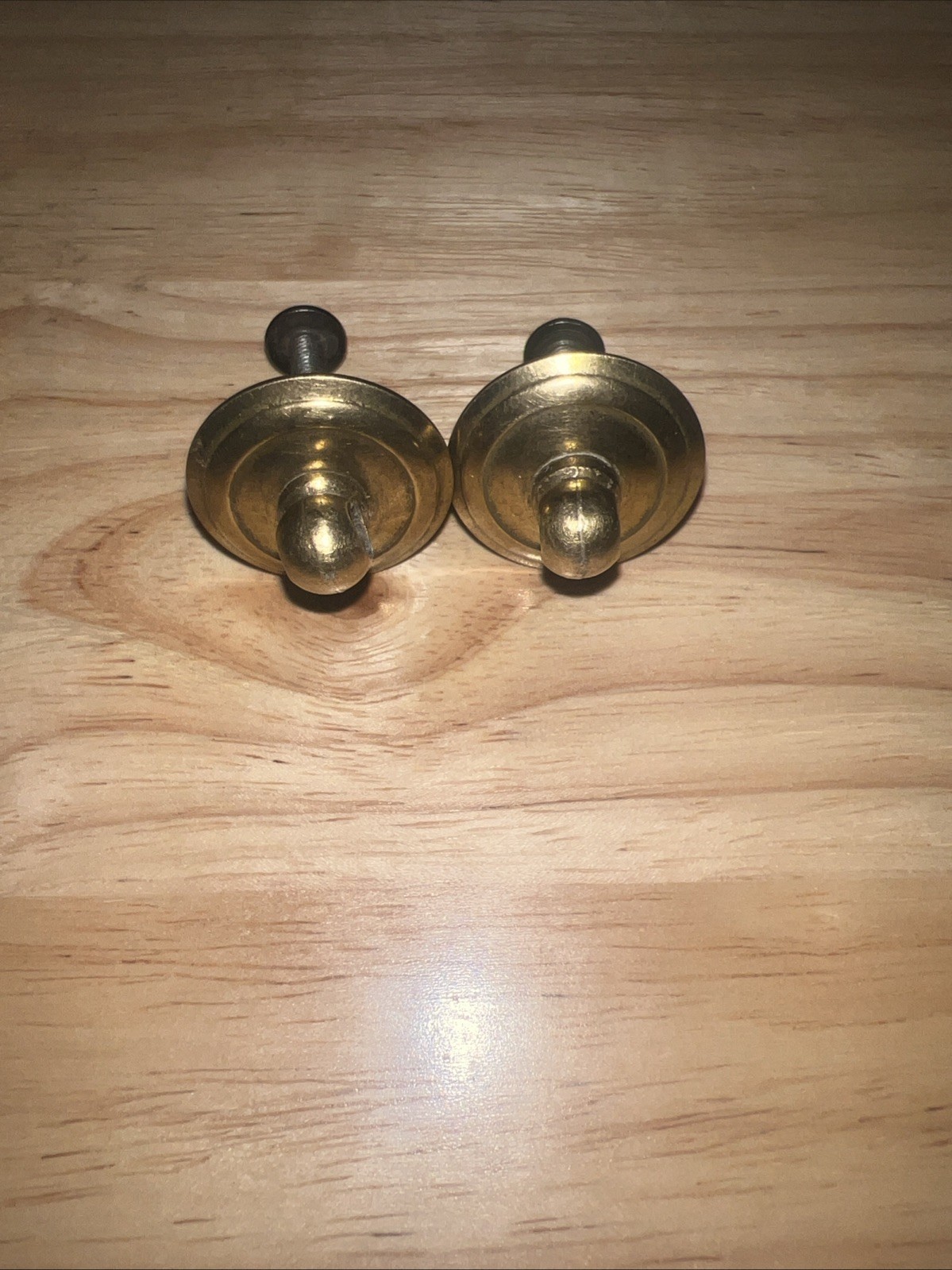 3 Vtg Bail Drop Pull Handle CB-1844 W/ Mounts And Screws Made Of Brass 3-7/8″