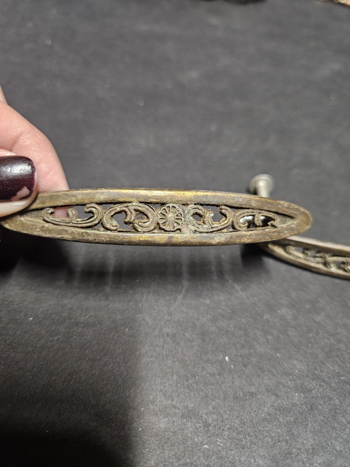 Set Of 2 Laurey Classic Antique Brass Floral Filigree Pull Handle Salvaged