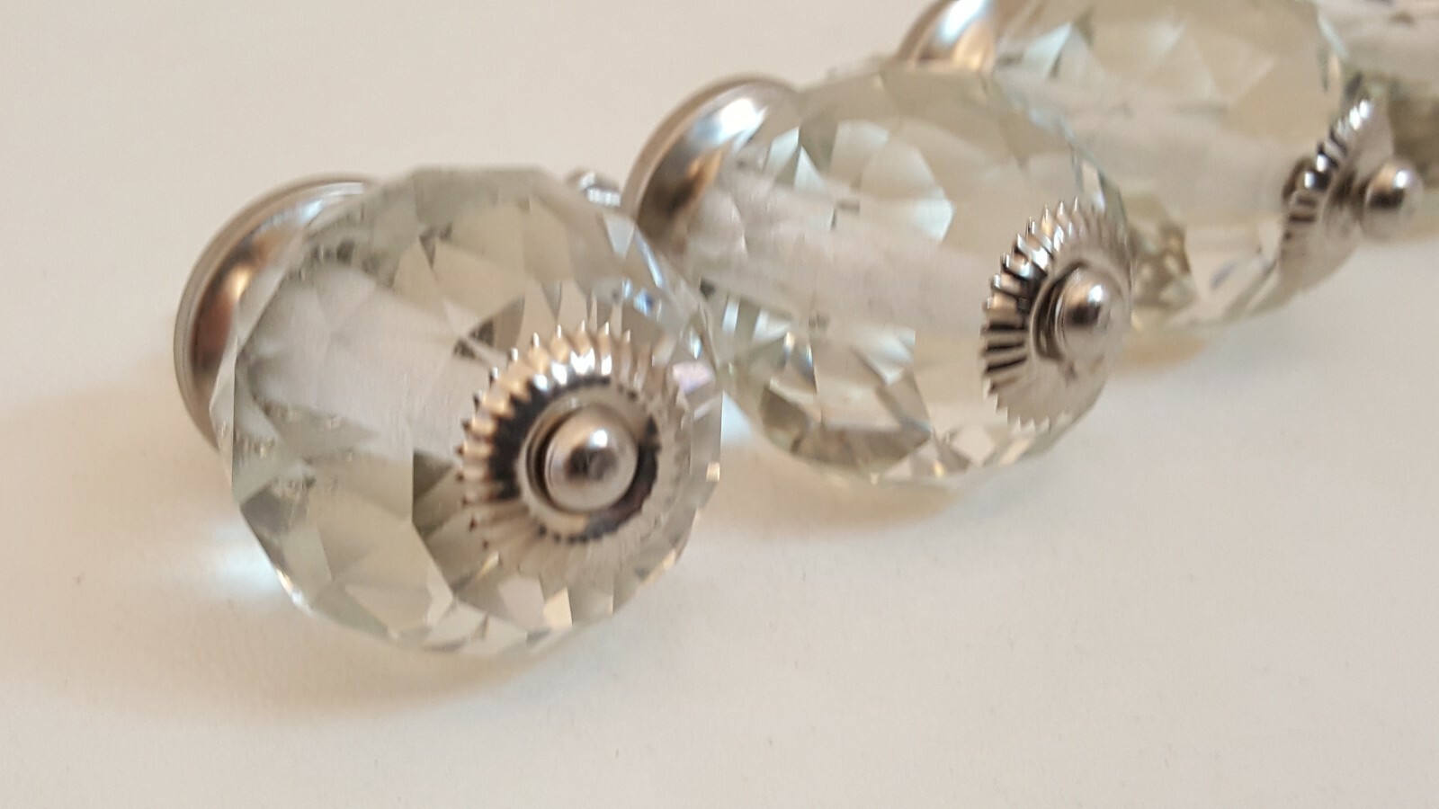 6 FACETED CUT GLASS DRAWER PULLS CLEAR MATCHING LARGE 1 3/4″ WIDE BALL