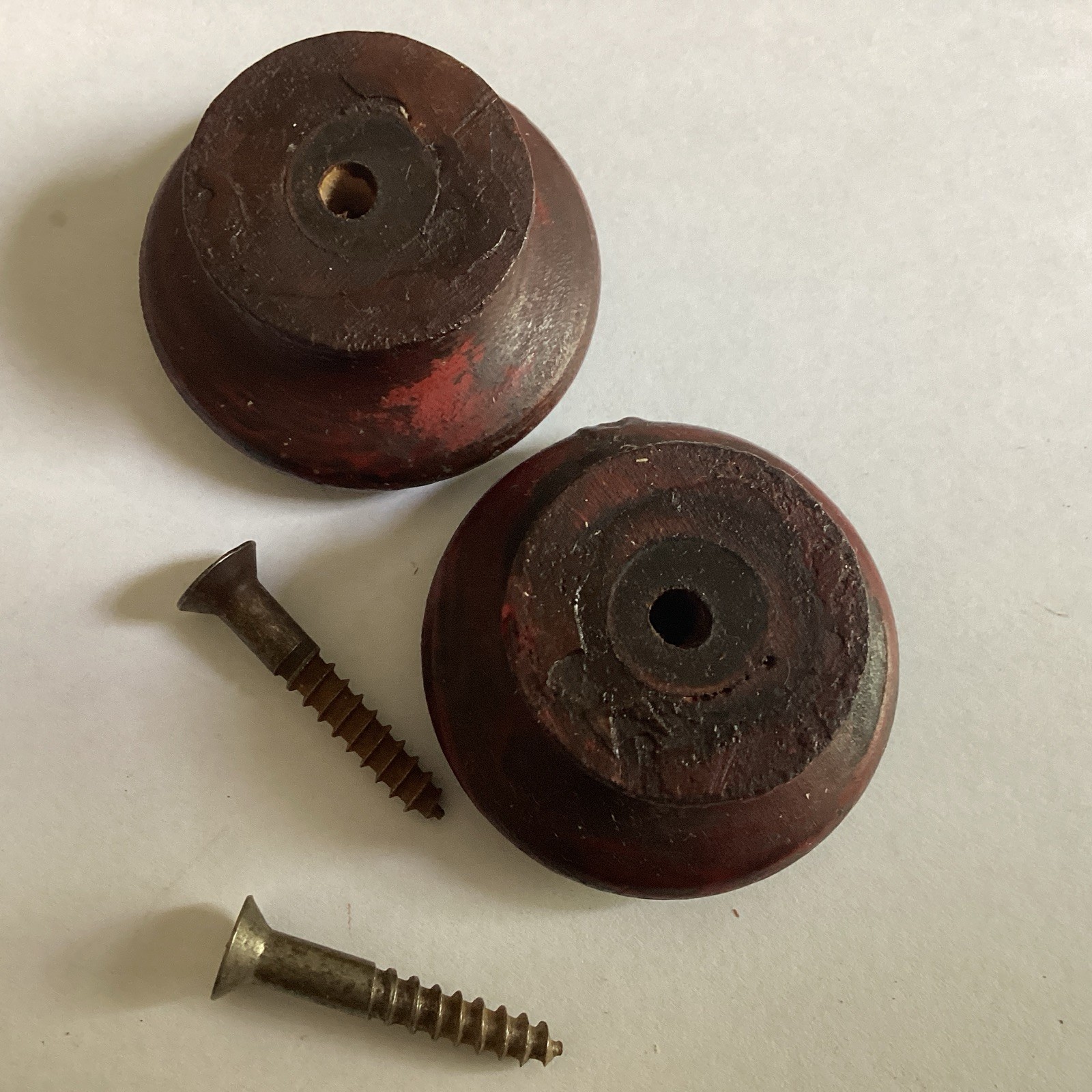 1 Pair Of 1-3/4 Inch Antique Inch Cherry n Wood Drawer Pulls