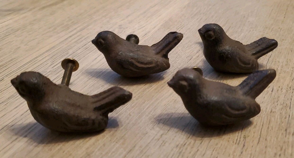 4 CAST IRON BIRD CABINET KNOBS PULLS DRAWER HANDLES RUSTIC Country Farmhouse