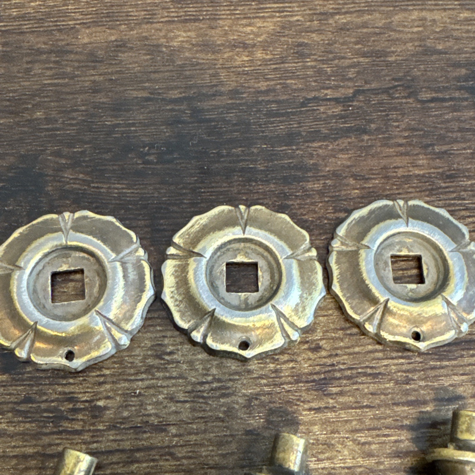 Drexel Esperanto Drawer Pulls (8) Teardrop Dresser Nightstand Backplate Vintage