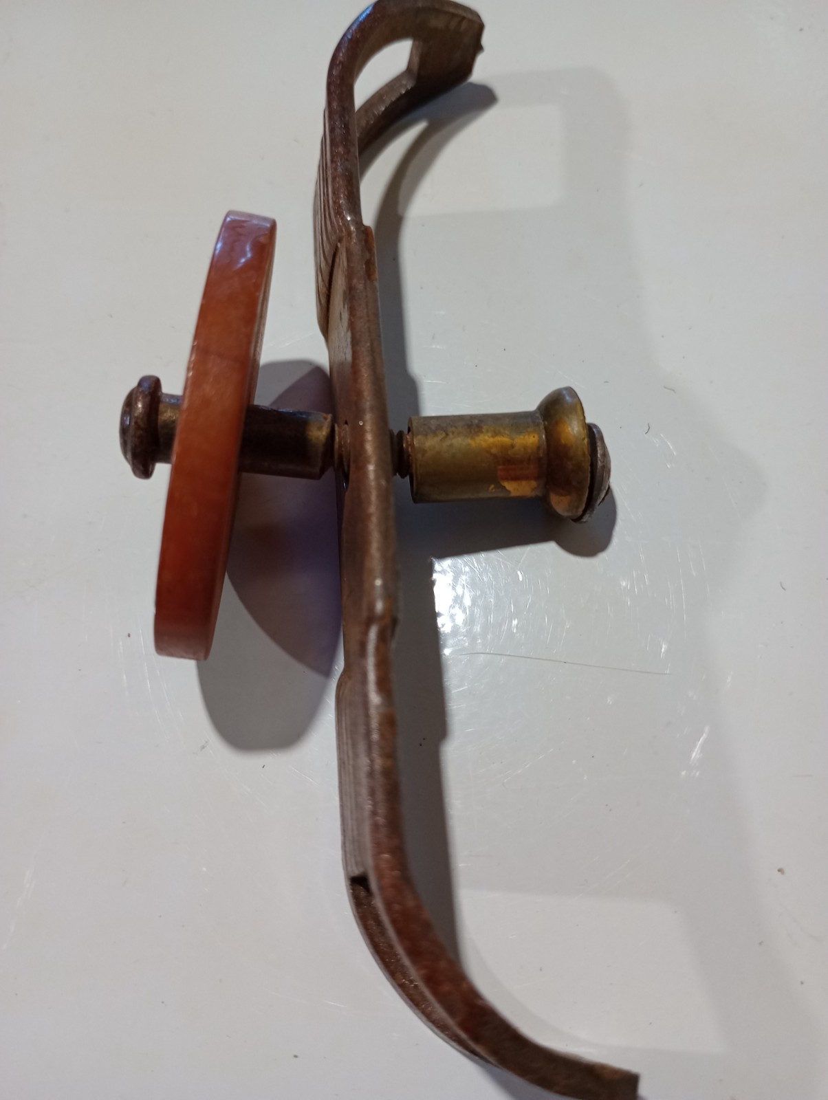 Vtg. Drawer Pulls, Brass, Bakelite, Art Deco, 4″ x 3/4″, set of 6 Rare