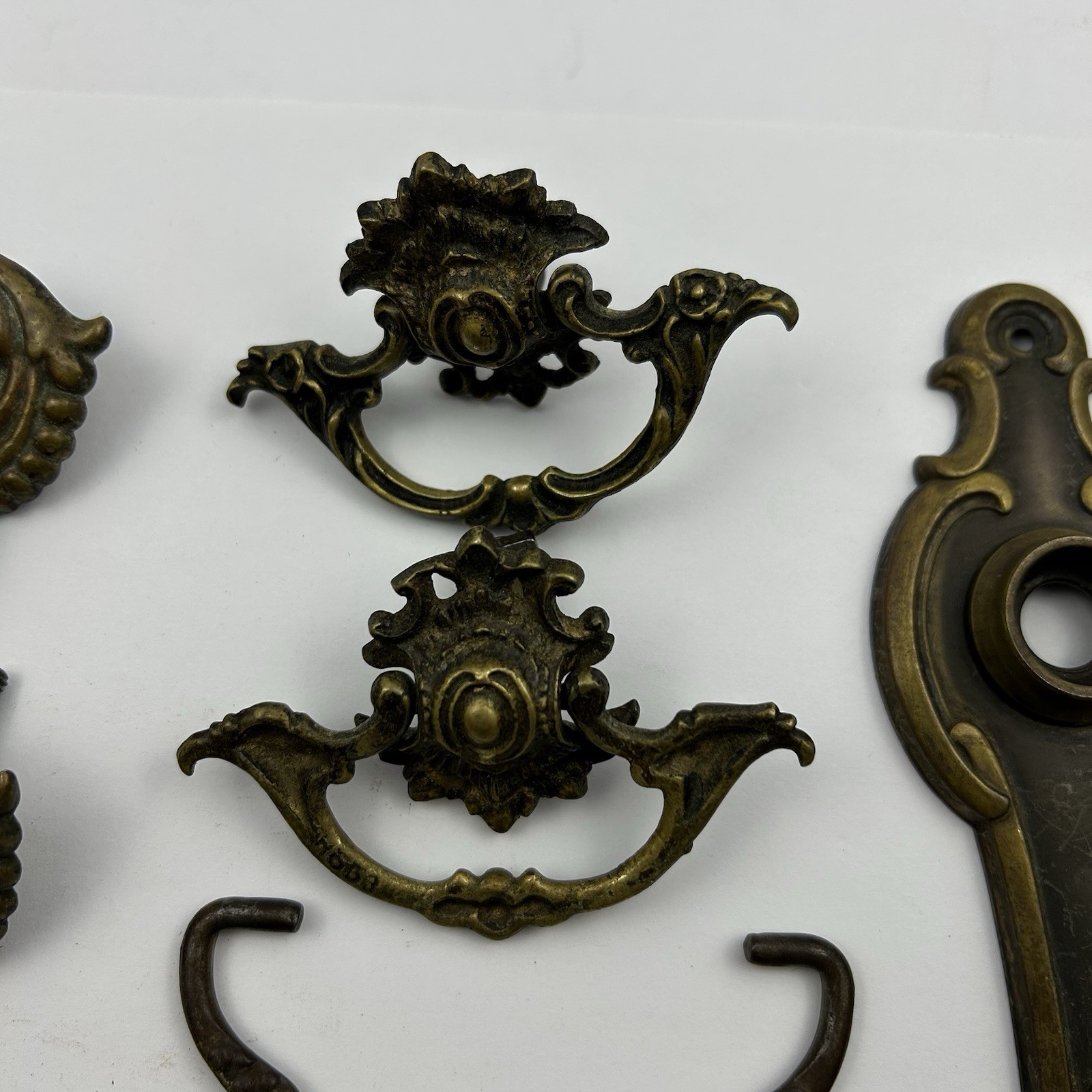 Antique Keeler Brass (KBC) H553 Drawer Pulls & Art Nouveau Hardware Salvage Lot