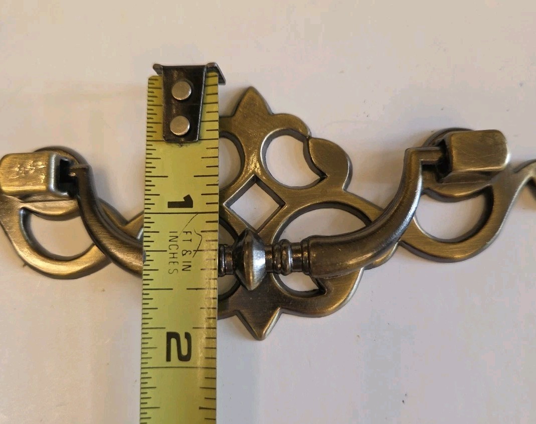 VTG Antique Brass Chippendale Style Drop Ball Drawer Pulls Set Of 9 New W/Screws