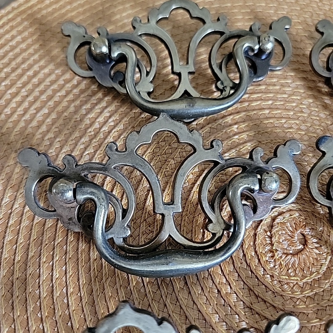 Lot of 6 VTG Brass Metal Drawer Pulls Handles Batwing Keeler Brass Co KBC1 N1935
