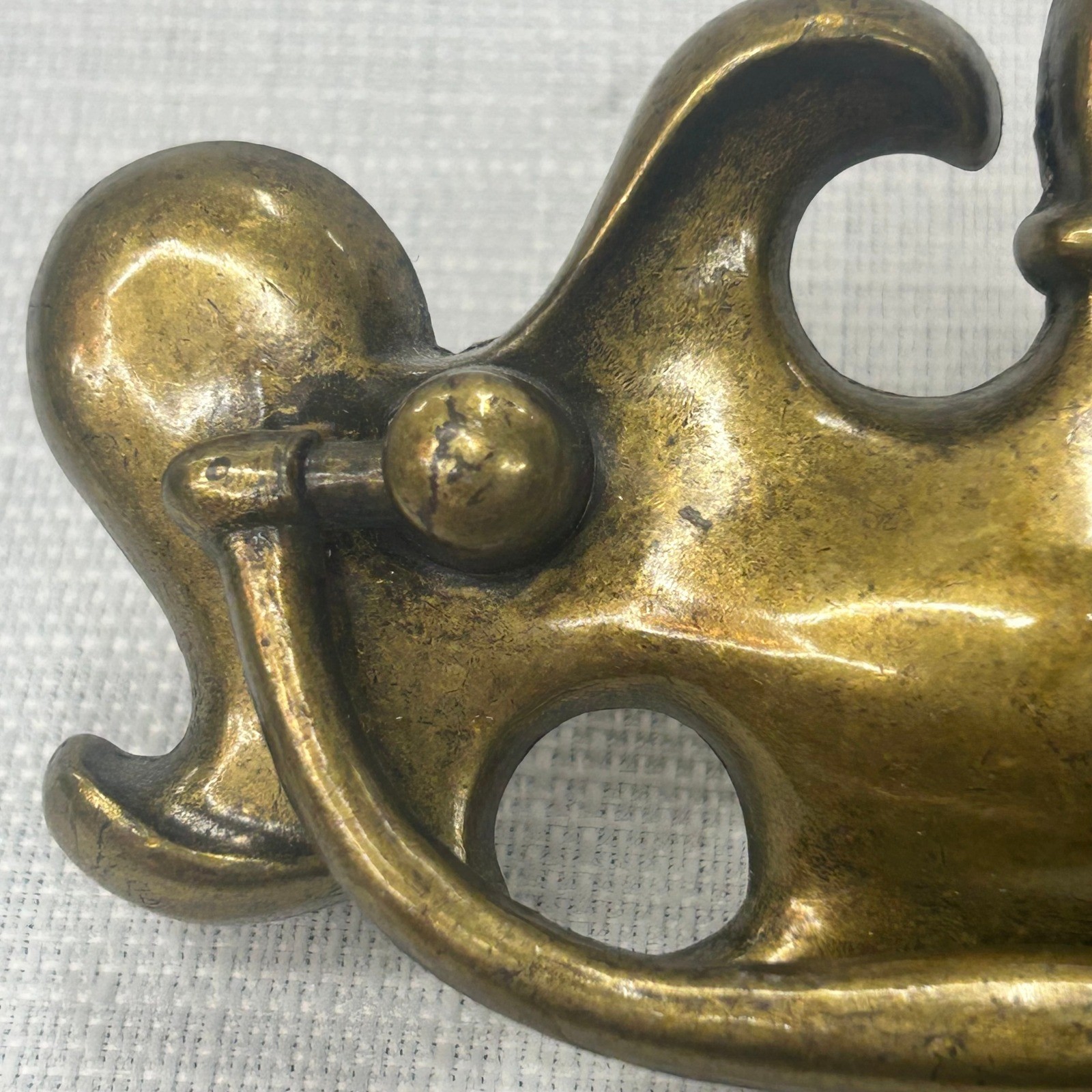 Set of 6 Vintage Chippendale Batwing Brass Drawer Pulls Cabinet Dresser Handles