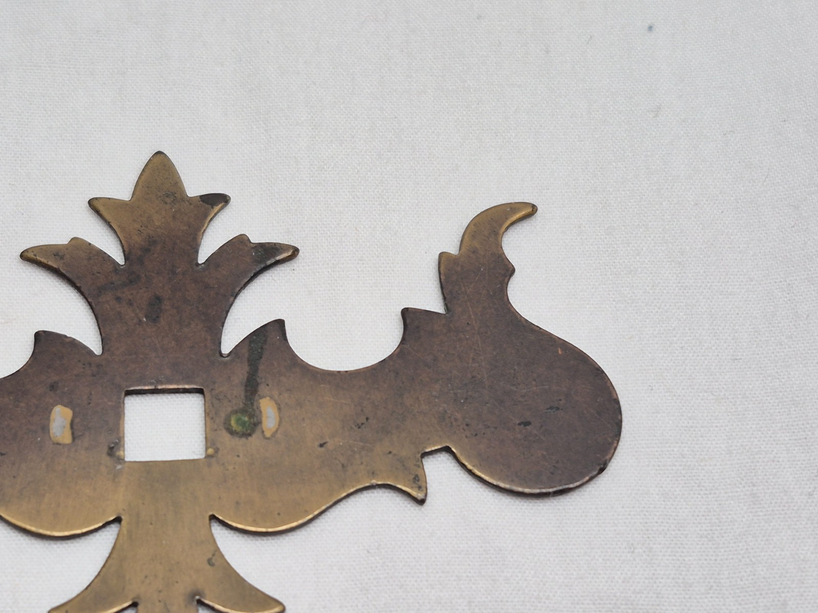 Antique Chippendale Colonial Drawer Cabinet Pull Back Plate Furniture Hardware