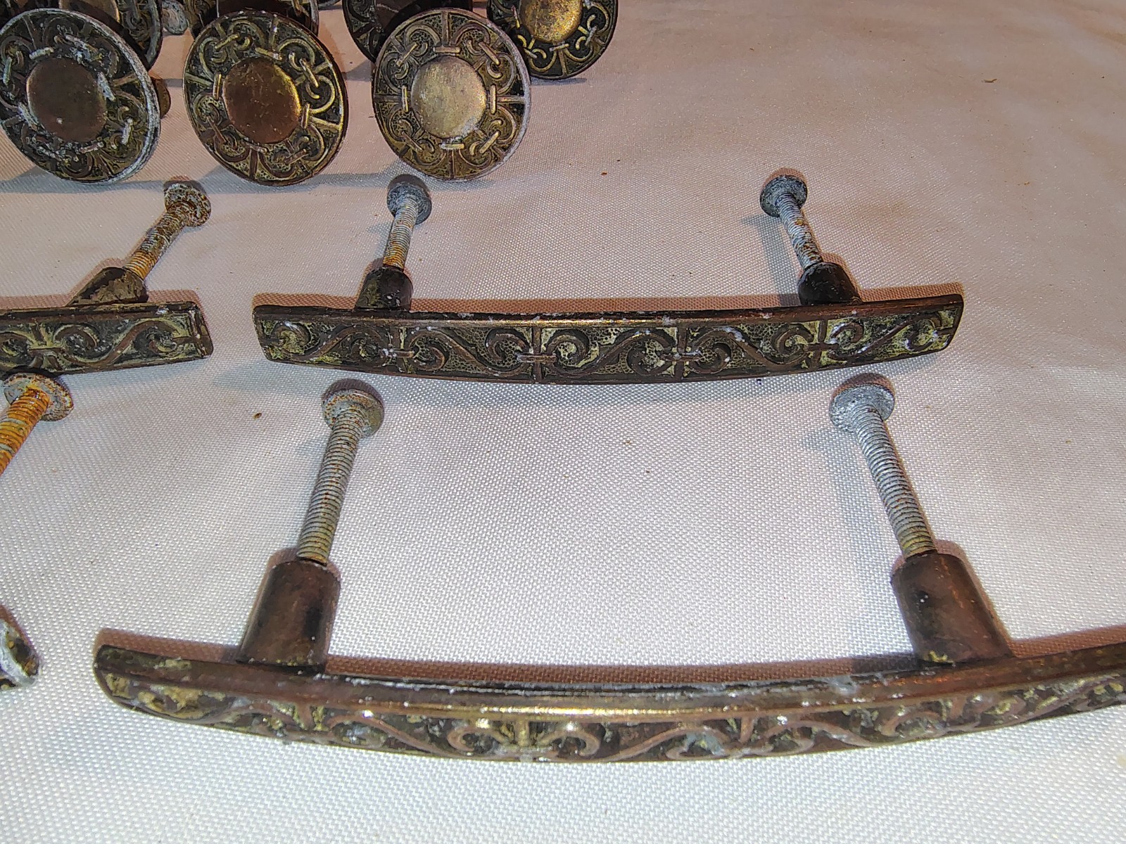 Vintage 1960s Amerock Celtic Style Renaissance Antique English Knobs Pulls