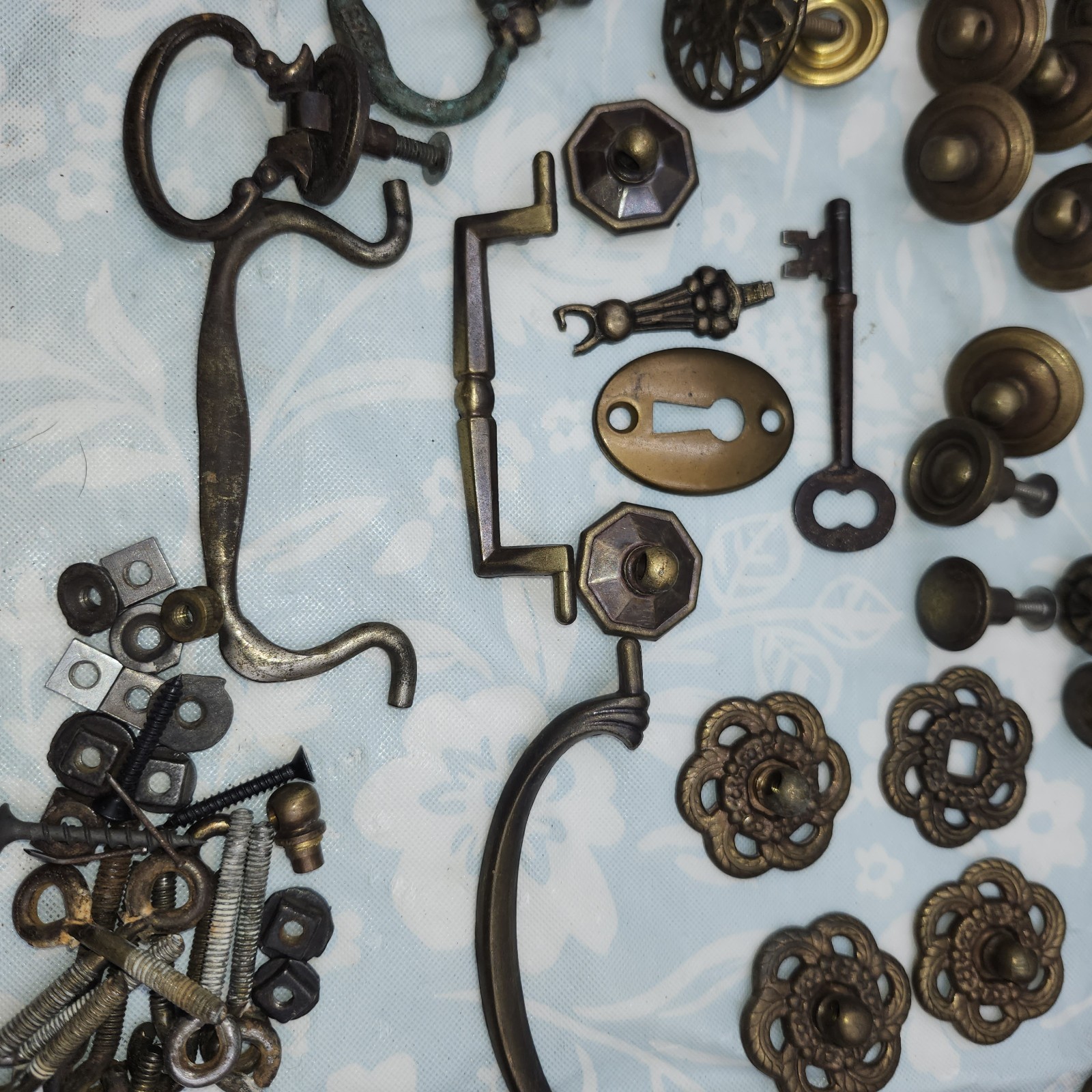 Lot antique bronze Vintage furniture Knobs & bail pulls stamped brass key hole